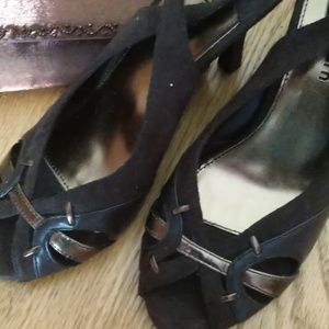 PRICE REDUCED Brown SUEDE & Coppery"Metallic" Slingbacks